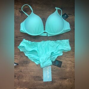 Simply Me Boutique Mint Green Women's Cheeky Bikini Set